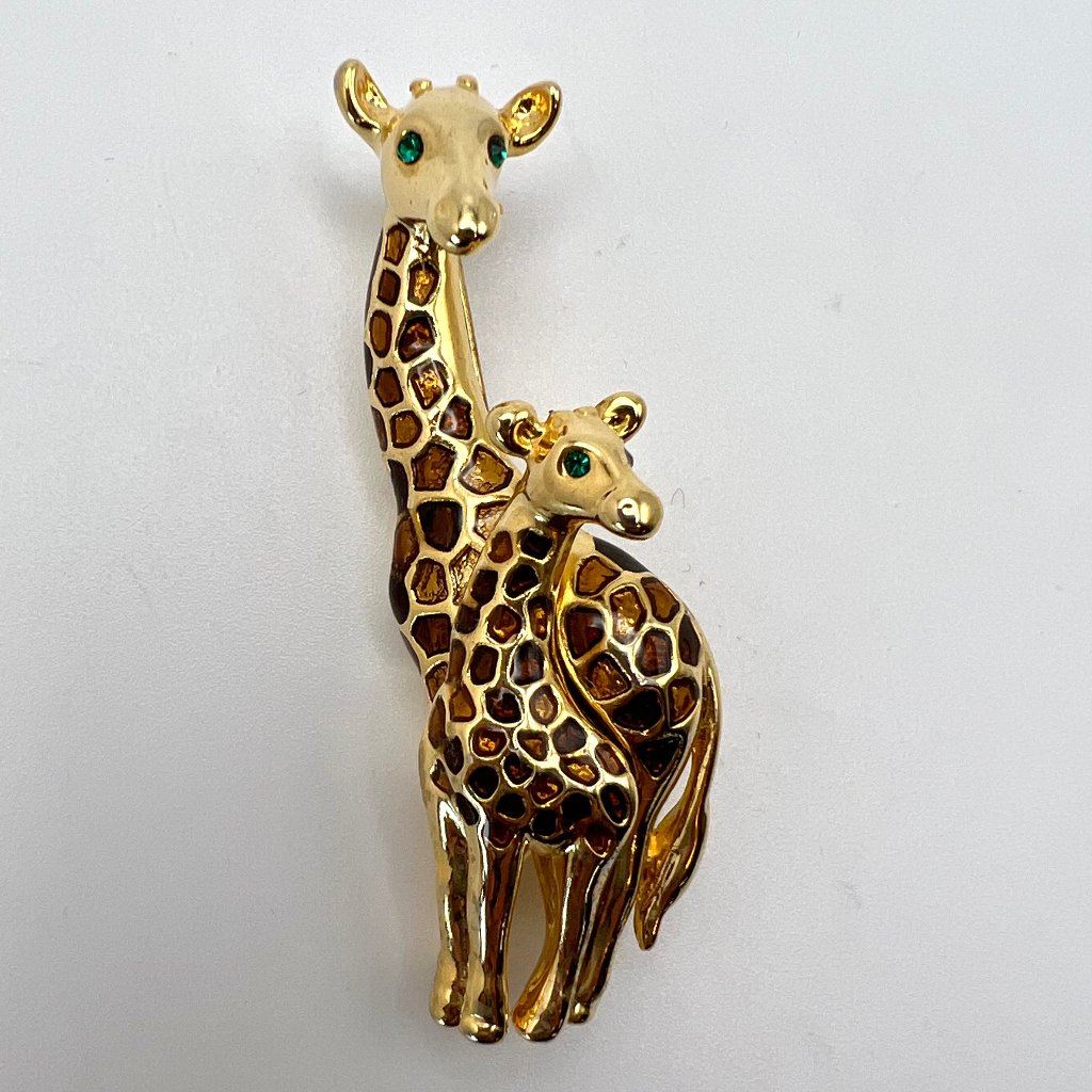 Giraffe Family Brooch 18$